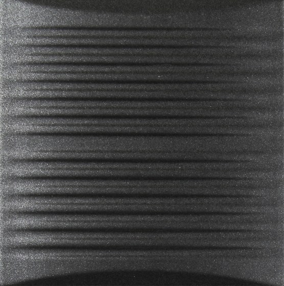 IMPORTILES MAGNA SRIPE BLACK SPARK 20x20