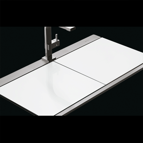 ΝΕΡΟΧΥΤΗΣ ΕΝΘΕΤΟΣ INOX (89,7X51) Iris 9320 BY APELL