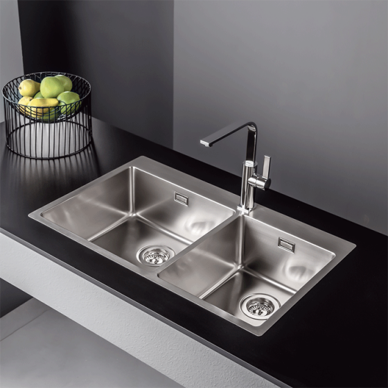 ΝΕΡΟΧΥΤΗΣ ΕΝΘΕΤΟΣ INOX (86X50,5) Squadro 29285 BY FORTINOX