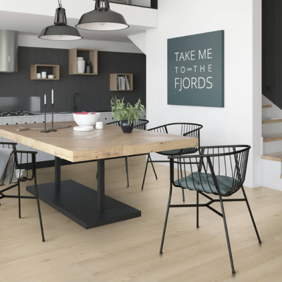 SIA-ALMOND  23x120cm πλακάκι τύπου ξύλου της Keros, ιδανικό για δάπεδα και τοίχους σε εσωτερικούς και εξωτερικούς χώρους